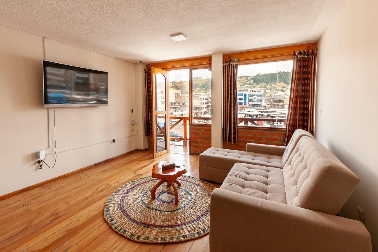 Los Ponchos Inn Apartasuite Otavalo Buitenkant foto
